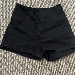 Tinseltown black shorts